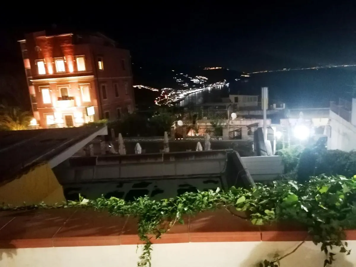 I Mori Taormina Apartment