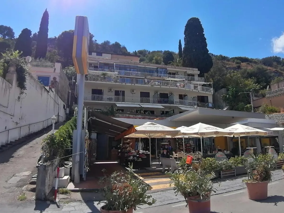 I Mori Taormina Apartment Italy