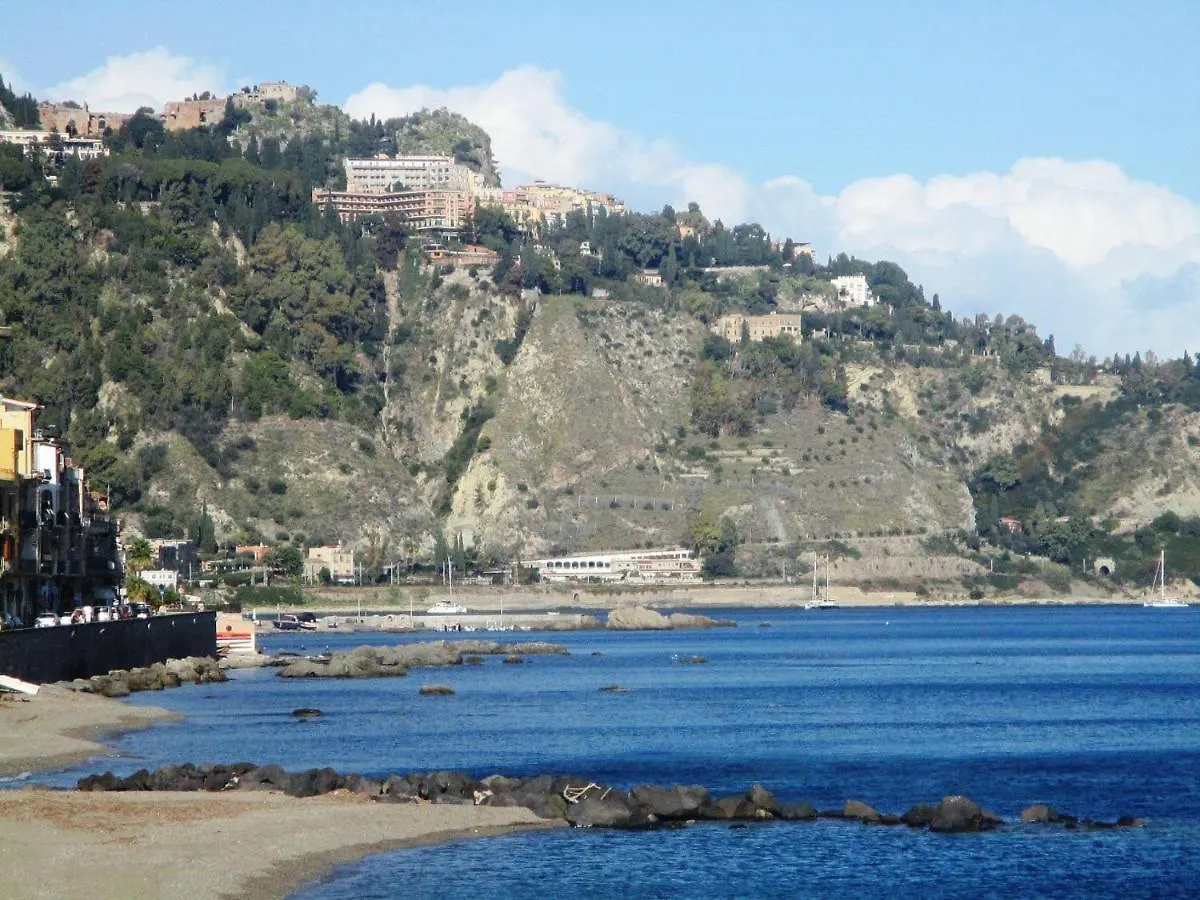 I Mori Taormina Apartment Italy
