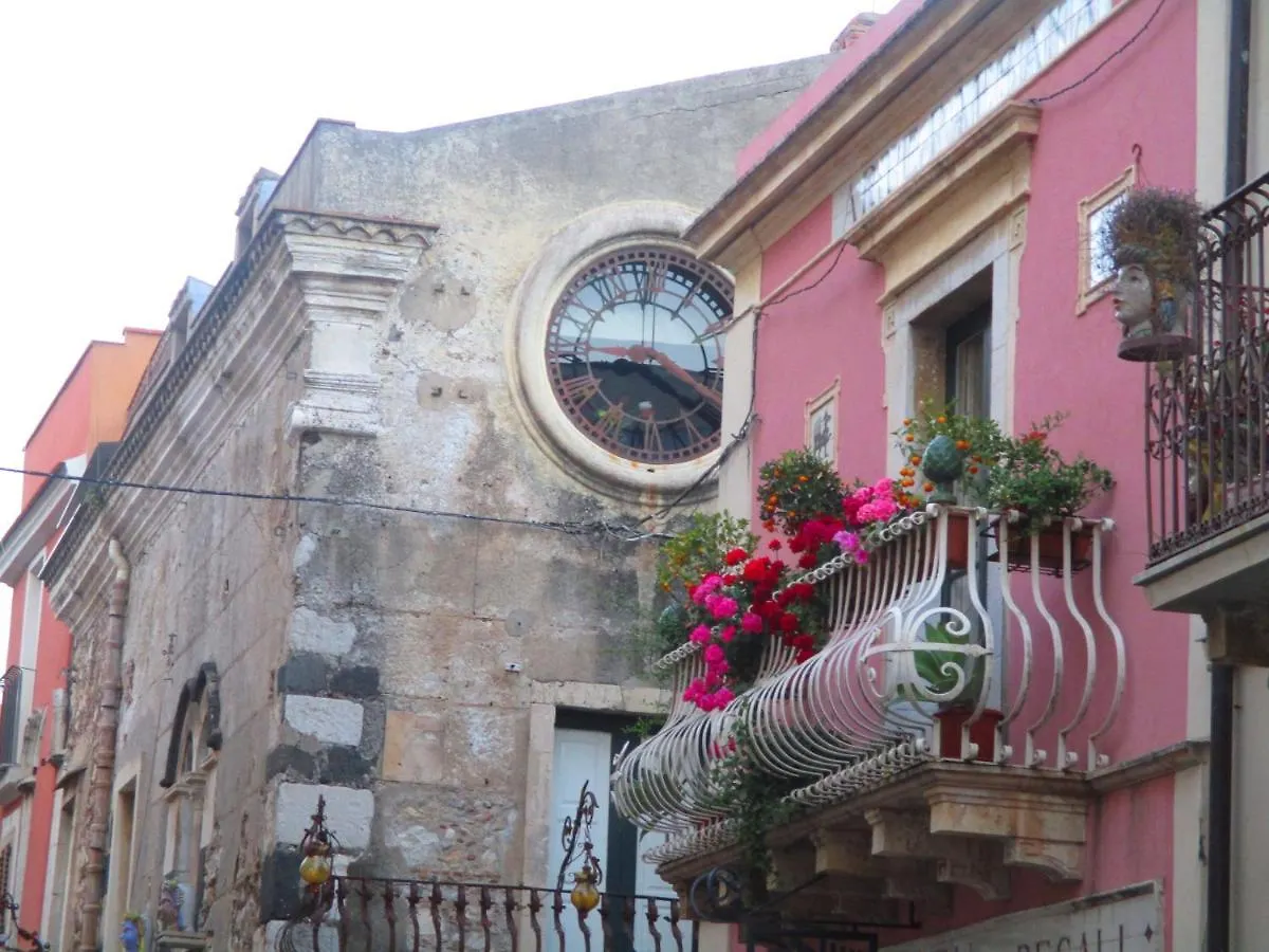 I Mori Taormina Apartment 0*,